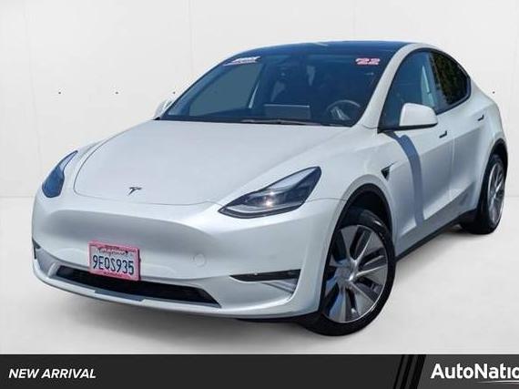 TESLA MODEL Y 2022 7SAYGDEE6NF441055 image
